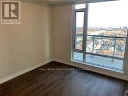Photo du bâtiment - 2550-2550 Eglinton Ave W