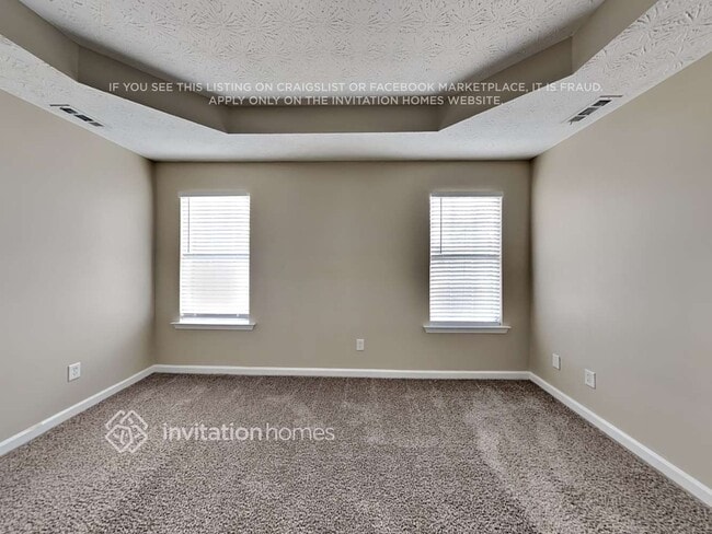 Building Photo - 30 Sable Cir