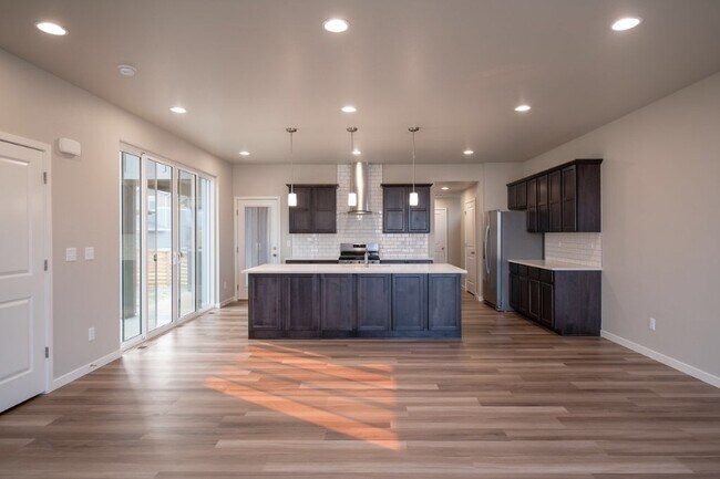 Foto del edificio - 2733 Conquest St