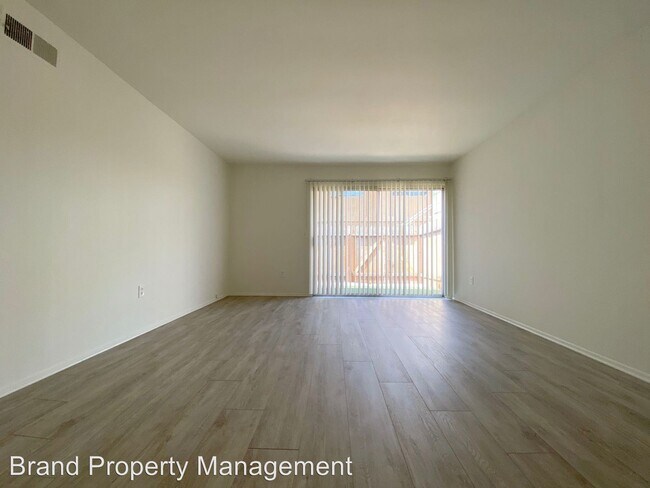 Building Photo - 8101 Forelle Dr