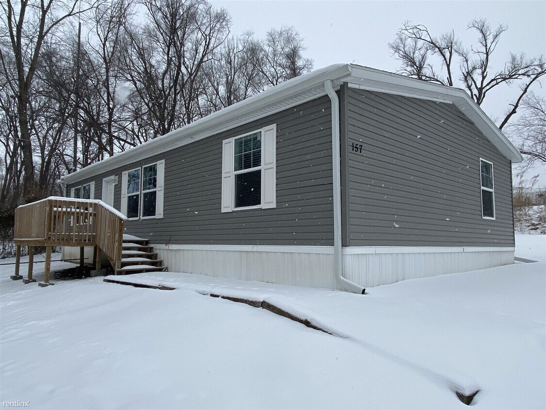 Primary Photo - 4 br, 2 bath House - 157 Countryside Ln