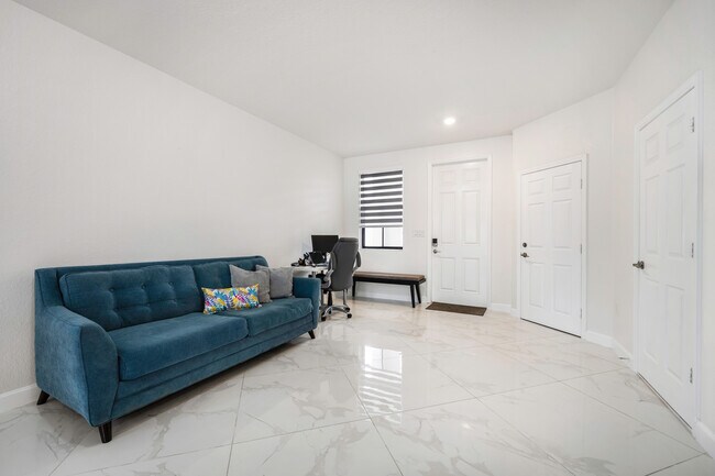 Foto del edificio - 10874 W 35th Way