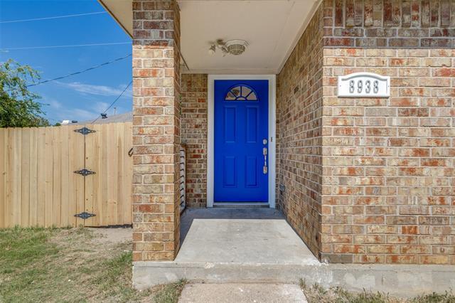 Building Photo - 8938 Thompson Cir