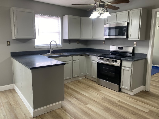 Foto del edificio - 143 Wiltshire Ave