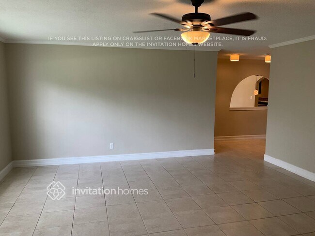 Foto del edificio - 3001 NW 106th Ave