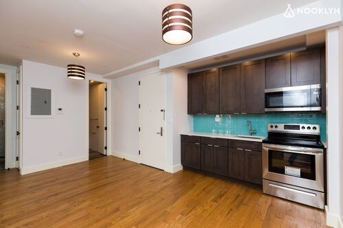 Foto del edificio - 868 Lafayette Ave