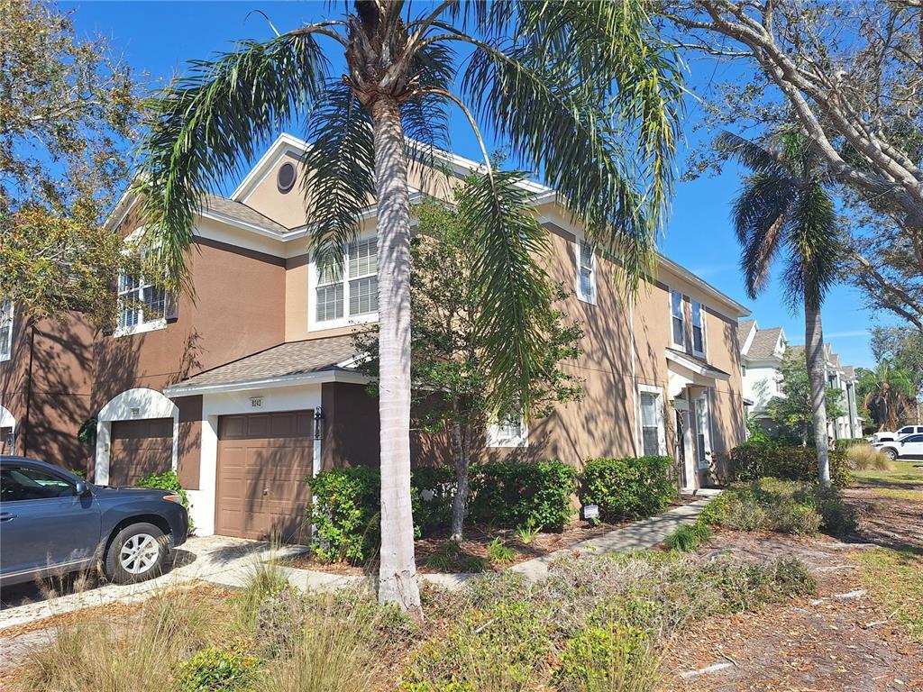 Foto principal - 8243 72nd St E