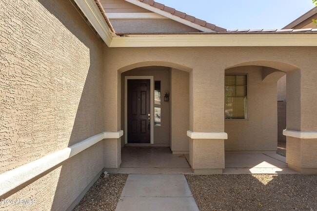 Building Photo - 30153 N 71st Dr