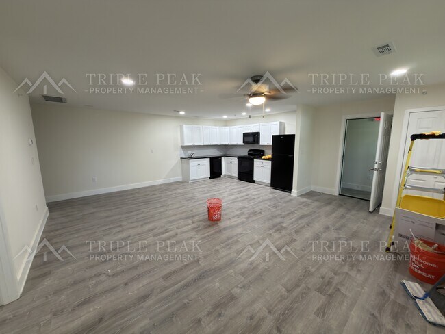 Foto del edificio - 317 E Broad St