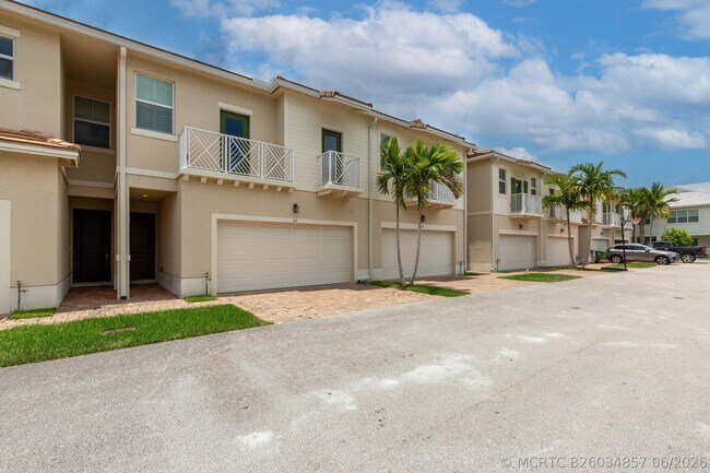 Foto del edificio - 63 Dogwood Ct