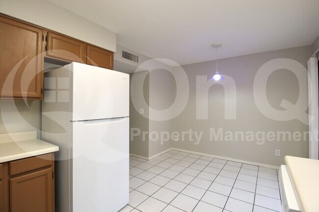 Foto del edificio - 3491 N Arizona Ave