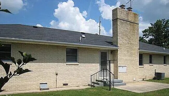 Foto del edificio - 504 W Maple St