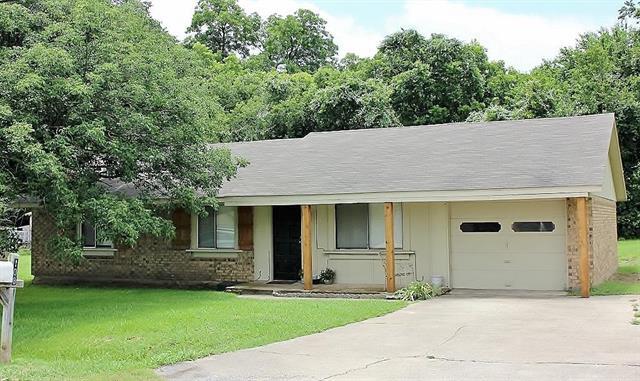 Building Photo - 108 Lakewood Dr