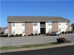 Primary Photo - 263 White Oak Rd