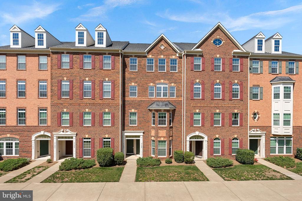 Primary Photo - 21582 Zuknick Terrace