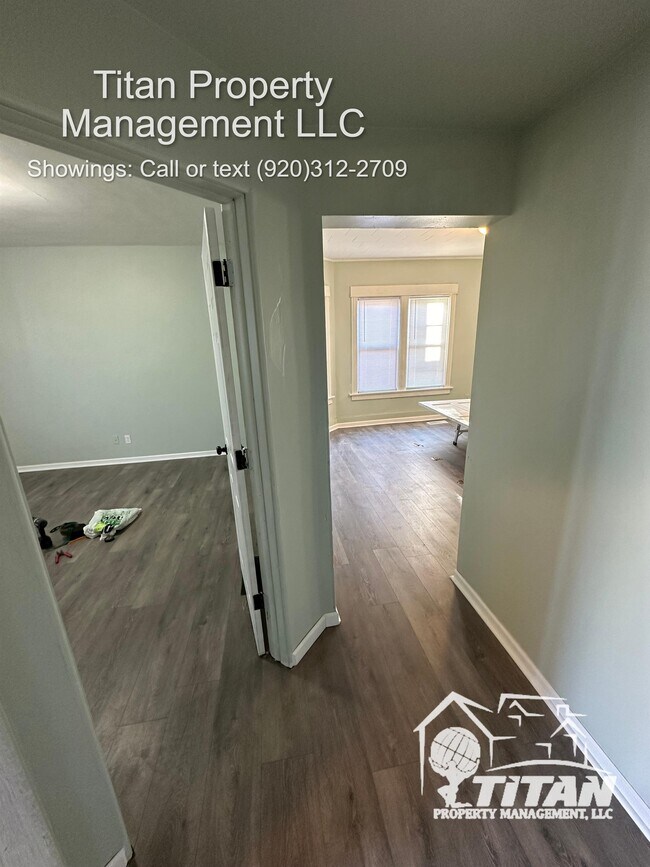 Building Photo - 248 Elm St