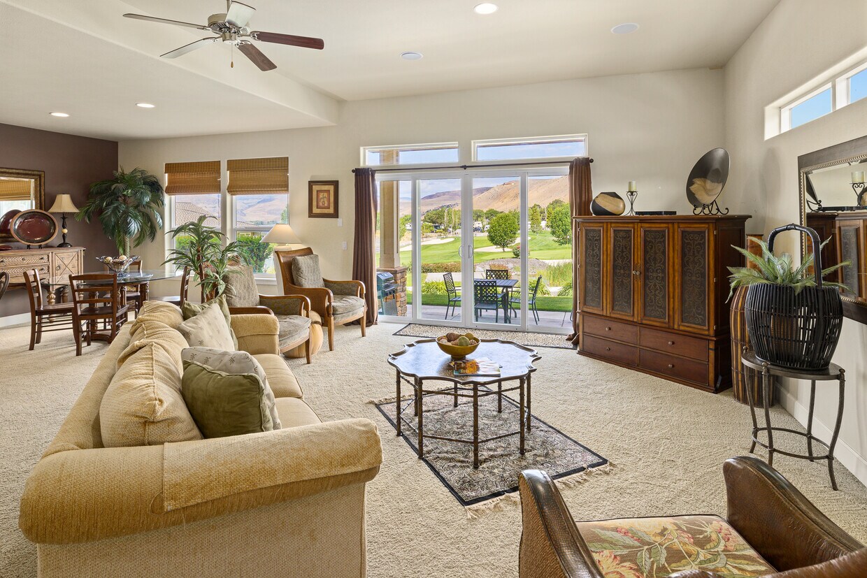 Foto principal - 23548 Sunserra Loop NW