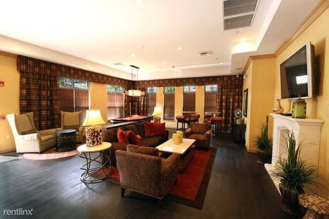 Foto del edificio - 20 Nordhoff Pl