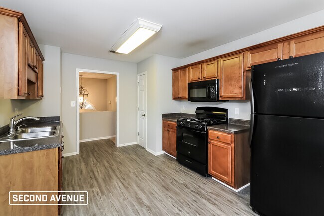 Foto del edificio - 1920 Ripple Creek Ct SW