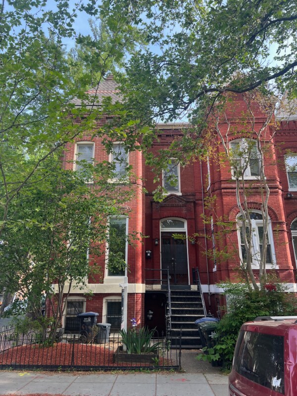 Foto principal - 619 Q St NW