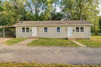 Building Photo - 708 S West Ave