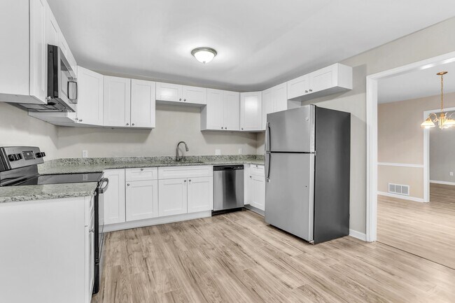 Building Photo - 3291 Creekway Ln