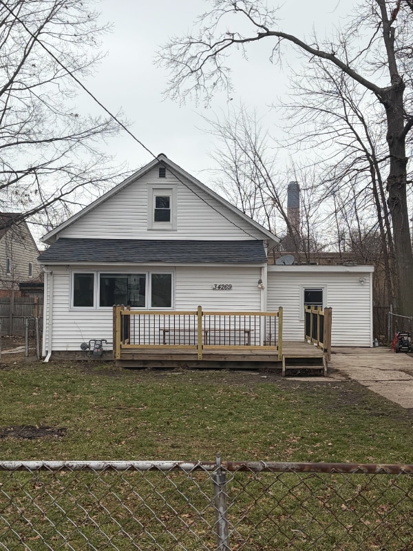 Building Photo - 34269 Sylvia Dr