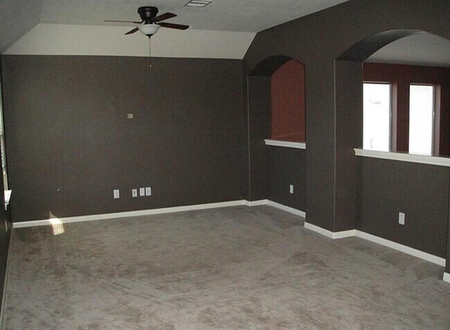 Building Photo - 13422 Southpoint Ln