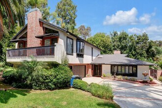 Building Photo - 14205 Bronte Dr