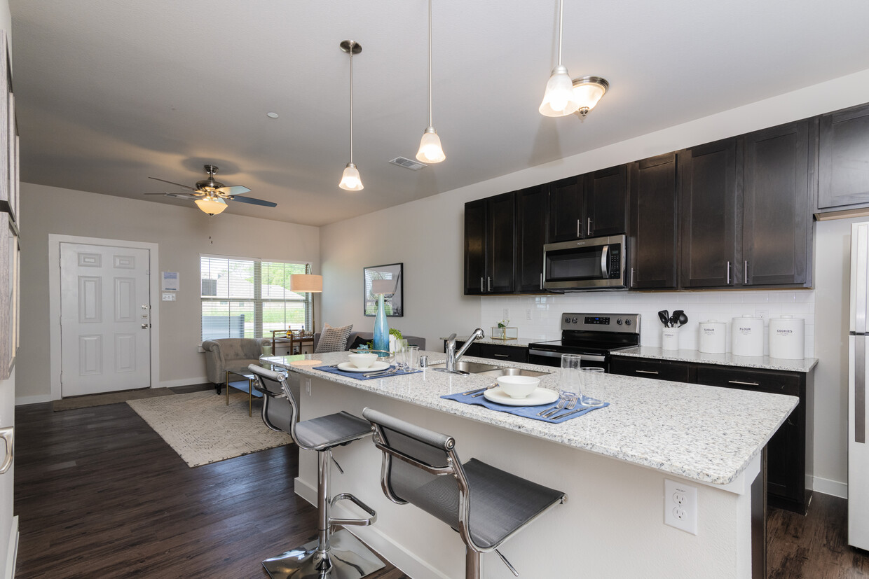Primary Photo - Townhomes at Bluebonnet Trails