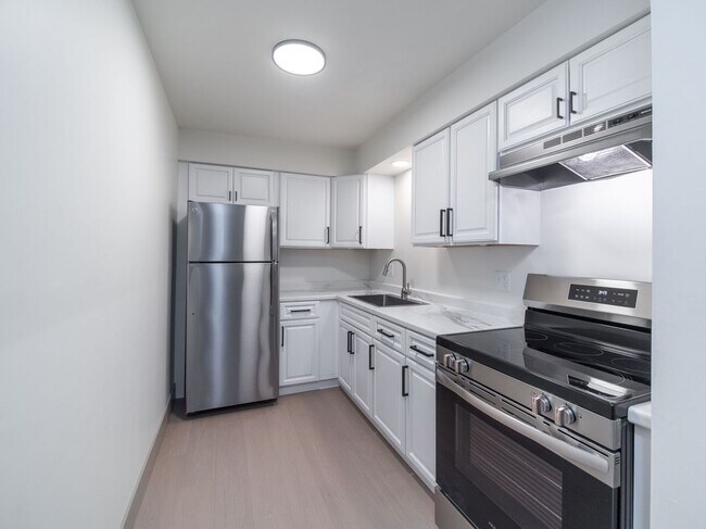 Foto del edificio - 55 Highland Dr