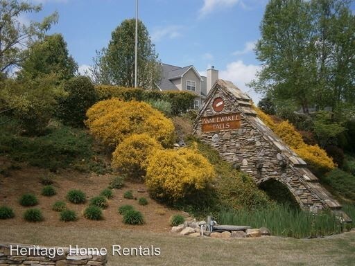 Building Photo - 5 br, 3 bath House - 3022 Creekbend Overlook