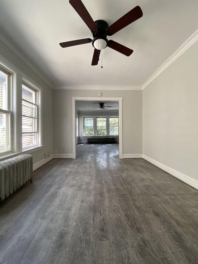 Foto del edificio - 2 bedroom in Chicago IL 60647