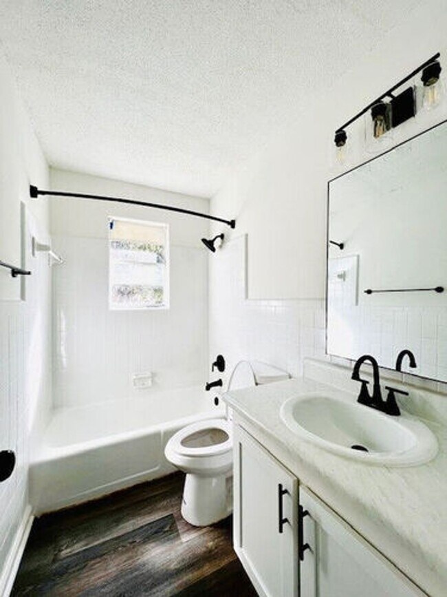 Foto del edificio - River Front Apartments