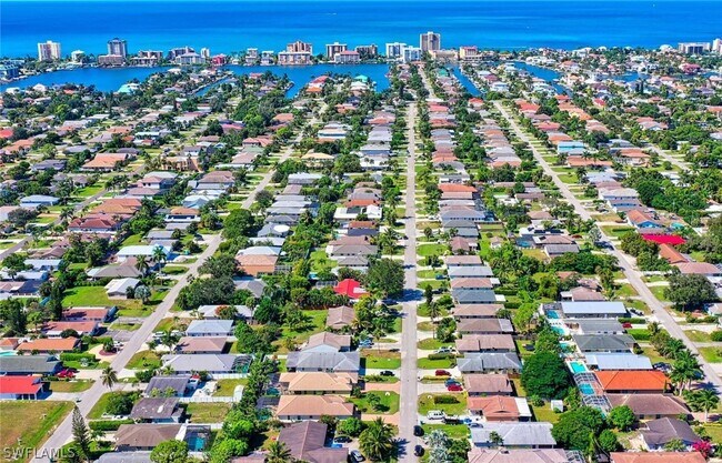 Foto del edificio - 815 96th Ave N