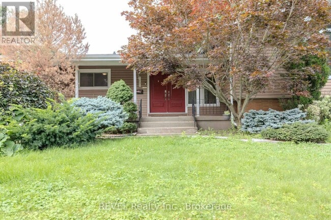 Building Photo - 7285 Rolling Acres Crescent