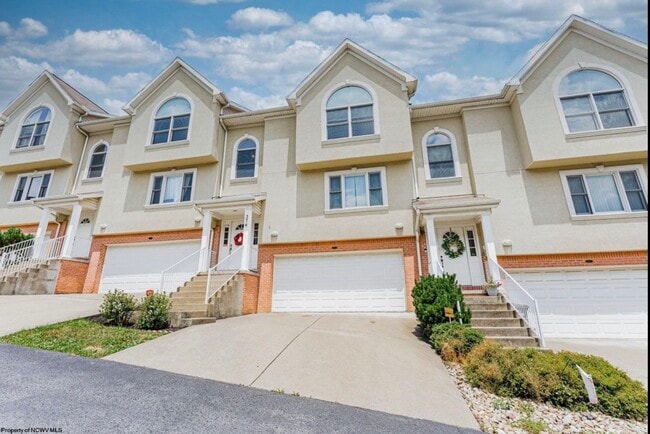 Building Photo - 276 Palisades Dr