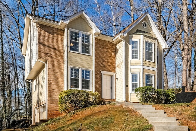 Building Photo - 28 Peggy Ct NW