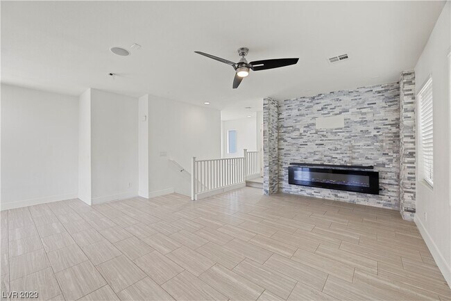 Foto del edificio - 6441 Addamo Peak Ct