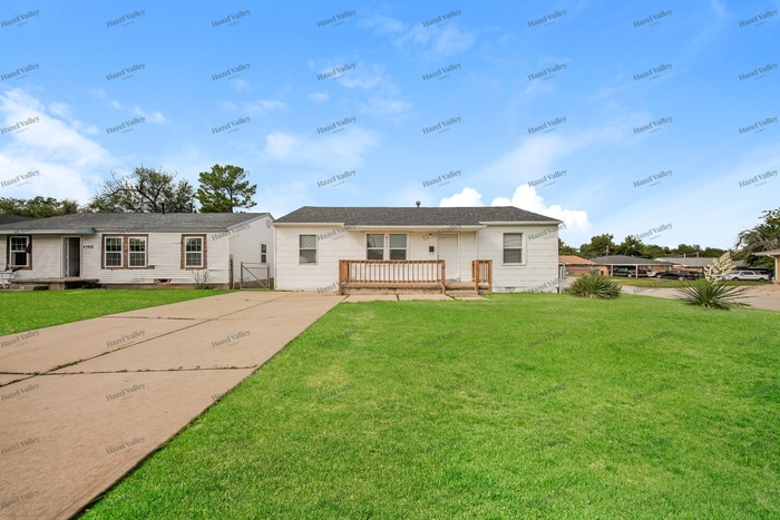 Photo - 4773 SE 27th St (Del City, OK)