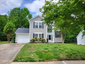 Building Photo - 10024 Northwoods Forest Dr
