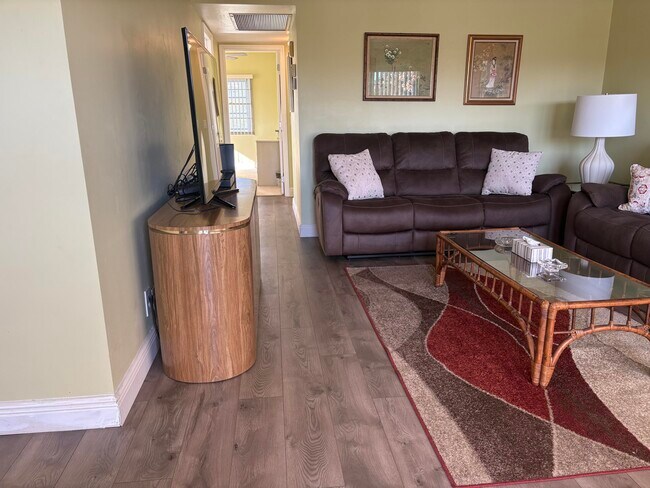 Foto del edificio - 154 Preston Way