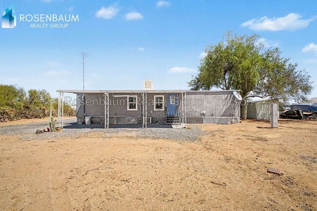Building Photo - 6525 N Brushtail Ln