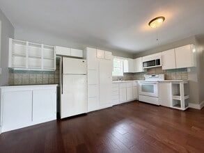 Building Photo - 6079 FM 1753