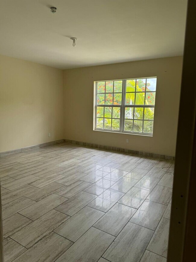 Foto del edificio - 2633 Westgate Ave