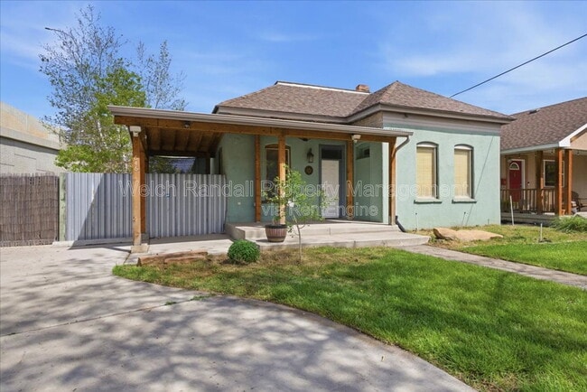 Photo - 646 W 500 N House