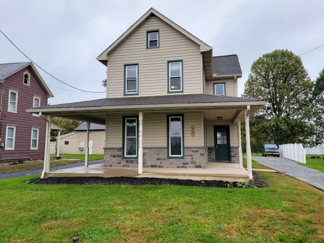 Building Photo - 69 S Line Rd