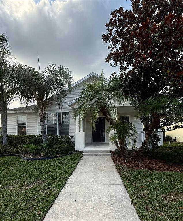 Foto principal - 4989 Thames St W