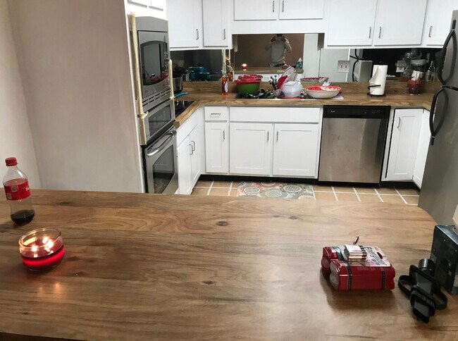 Photo - 2827 Saddle Barn E Dr House