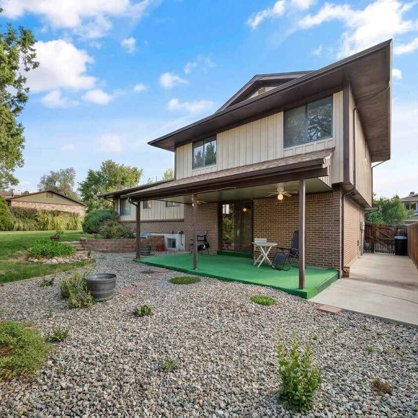 Photo - 2301 S Devinney St (Lakewood, CO)